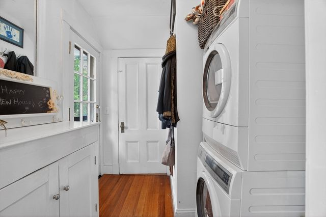 642 Worcester St, Wellesley, MA 02482