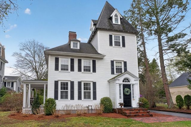 642 Worcester St, Wellesley, MA 02482