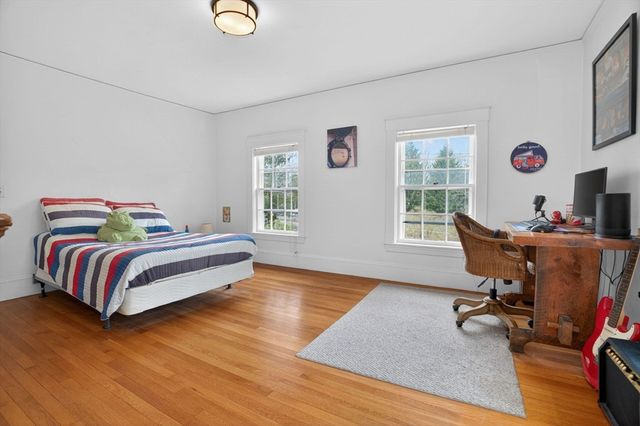 642 Worcester St, Wellesley, MA 02482