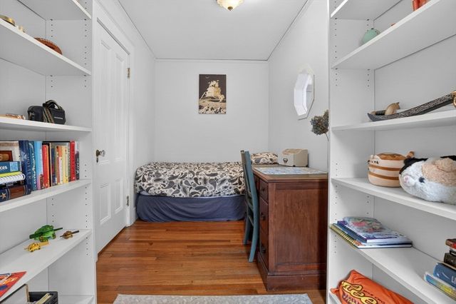 642 Worcester St, Wellesley, MA 02482