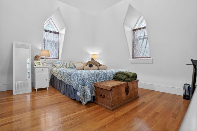 642 Worcester St, Wellesley, MA 02482