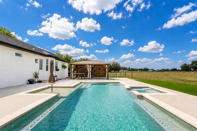 13810 RESTER ROAD, Groveland, FL 34736