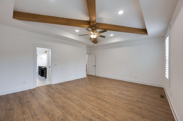2315 Zion Rd, Columbia, TN 38401