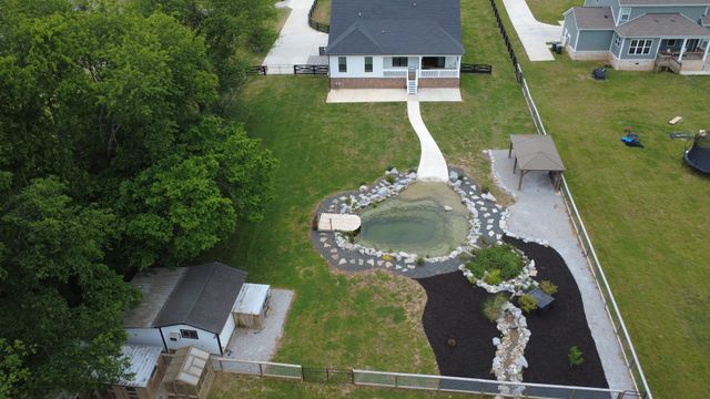 2315 Zion Rd, Columbia, TN 38401