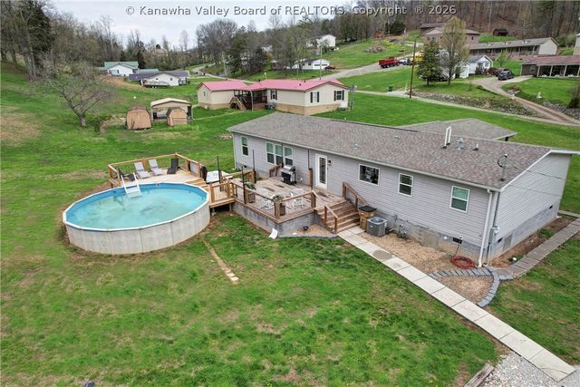 28 Crescent Drive, Scott Depot, WV 25560