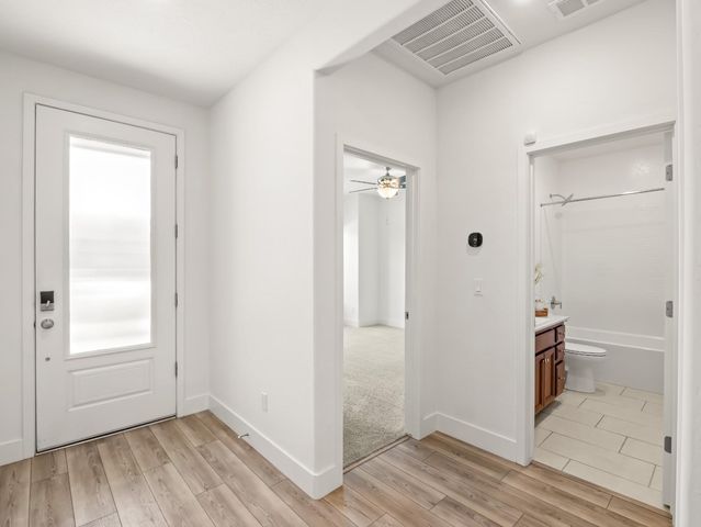 143 Timberline Way S, Madera, CA 93636