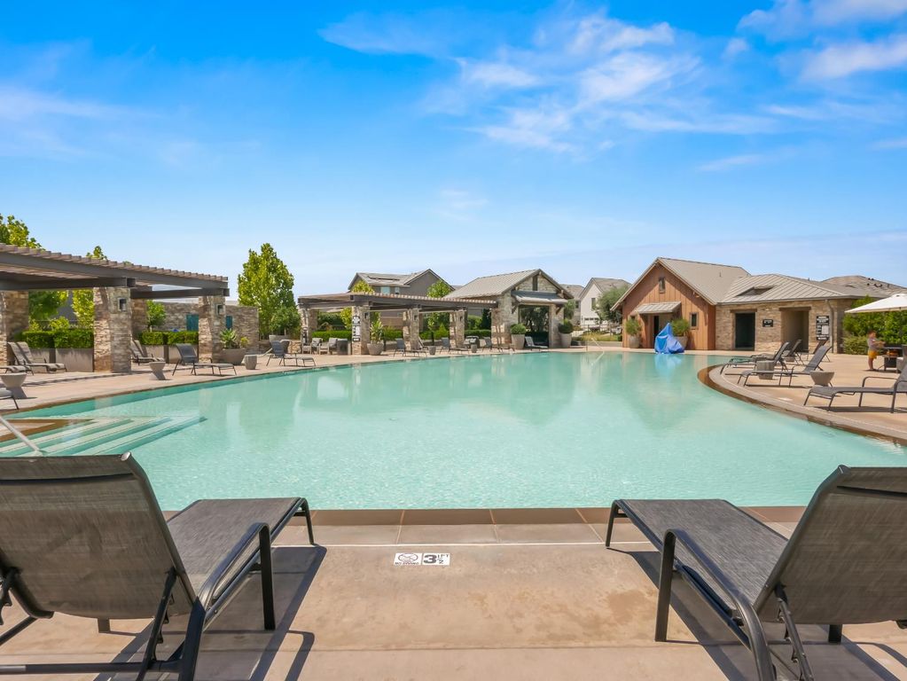 Image 50 of property listing at 143 Timberline Way S, Madera, CA 93636