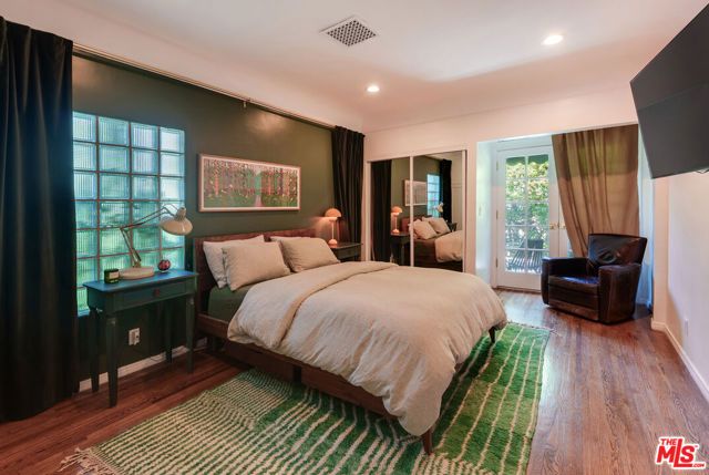 8998 Lloyd Place, West Hollywood, CA 90048