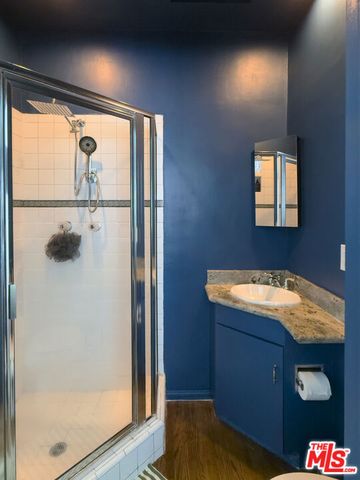 8998 Lloyd Place, West Hollywood, CA 90048