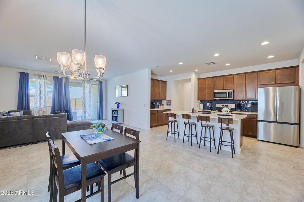 8824 W Orange Drive, Glendale, AZ 85305 — photo 2