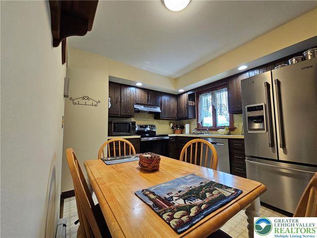 4103 Shannon Avenue, Bethlehem Twp, PA 18020
