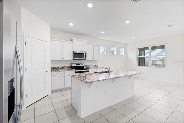 7926 PENROSE PLACE, Wildwood, FL 34785