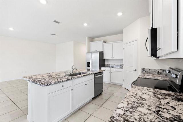 7926 PENROSE PLACE, Wildwood, FL 34785