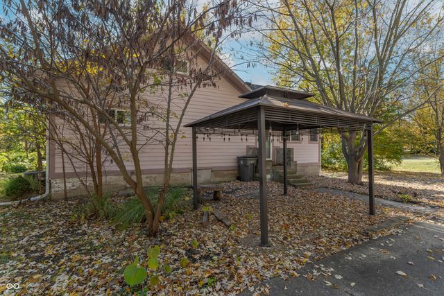 3136 E Edgewood Avenue, Indianapolis, IN 46227