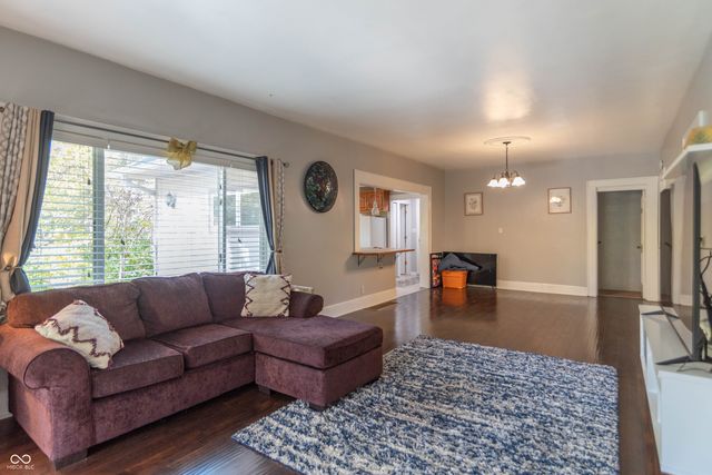 3136 E Edgewood Avenue, Indianapolis, IN 46227