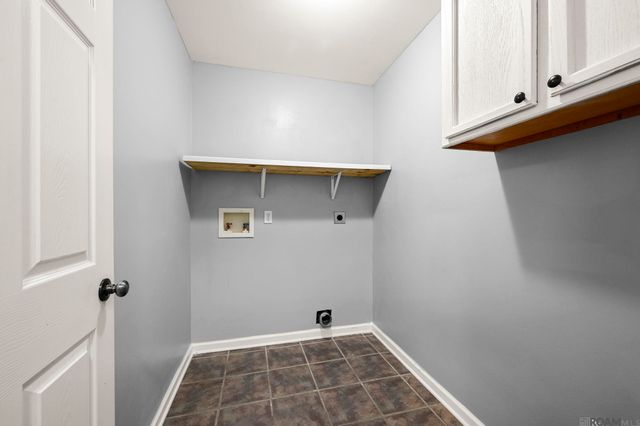 9911 Asheville Dr, Denham Springs, LA 70706