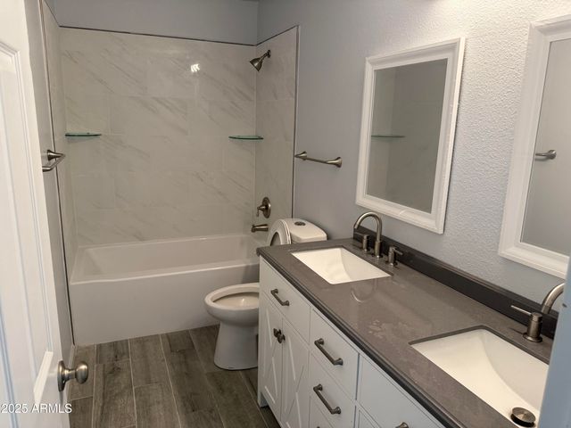 14207 N 51ST Drive, Glendale, AZ 85306