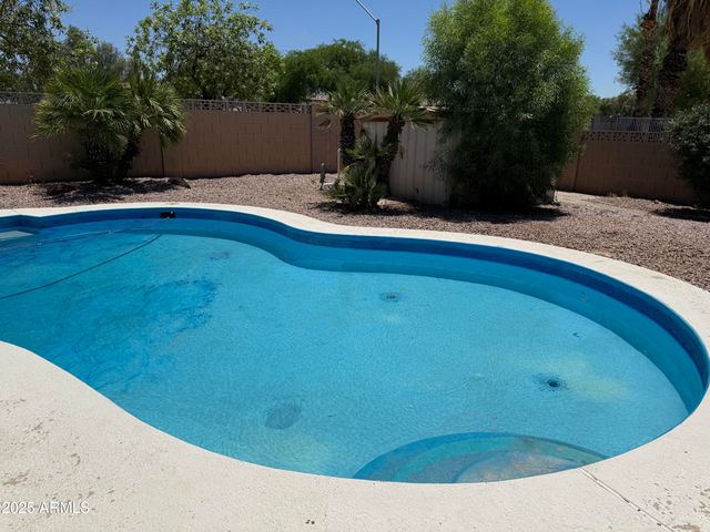 14207 N 51ST Drive, Glendale, AZ 85306