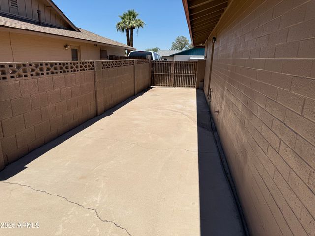 14207 N 51ST Drive, Glendale, AZ 85306