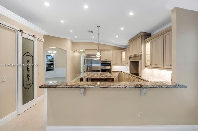 18801 SW 7th St, Pembroke Pines, FL 33029