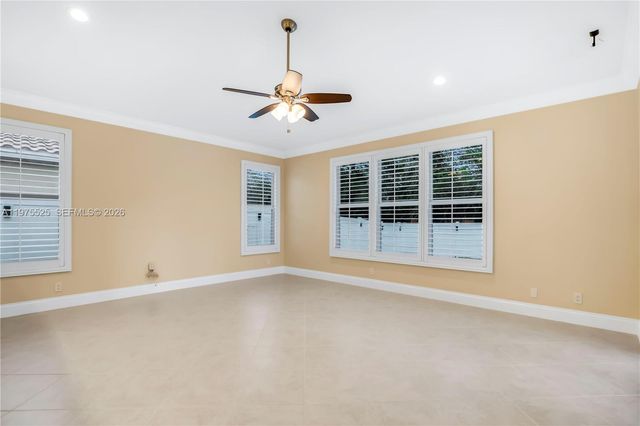 18801 SW 7th St, Pembroke Pines, FL 33029
