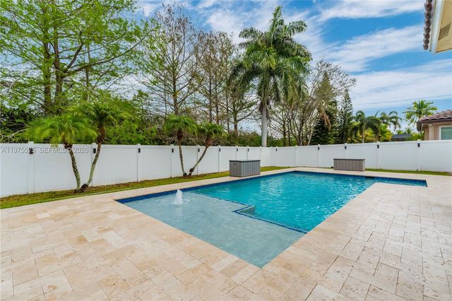 18801 SW 7th St, Pembroke Pines, FL 33029