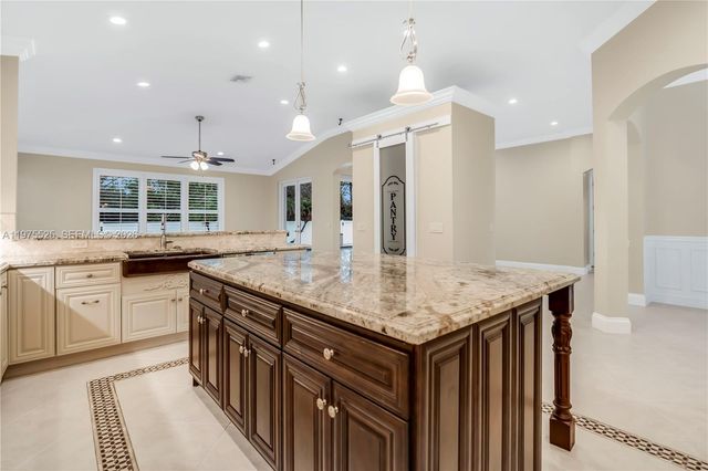 18801 SW 7th St, Pembroke Pines, FL 33029