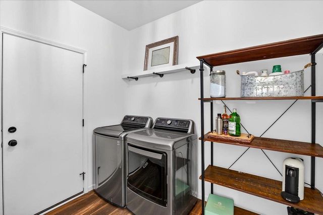 523 Tawny Elm Parkway, Verona, WI 53593