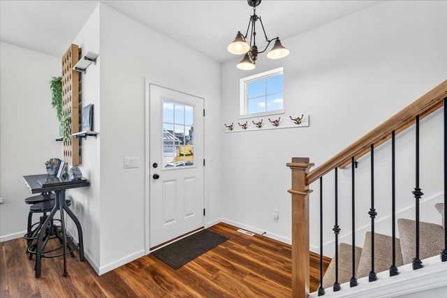 523 Tawny Elm Parkway, Verona, WI 53593