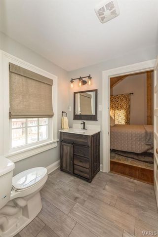 2041 Desloge Estates Drive, Villa Ridge, MO 63089
