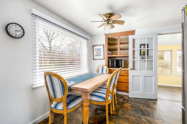 2 Montauk Street, Falmouth, MA 02536