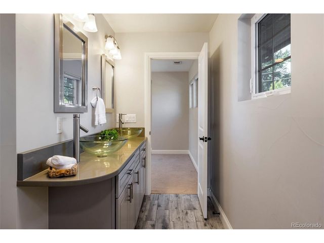 175 S Jasmine St, Denver, CO 80224