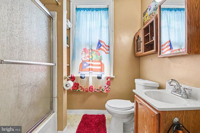 310 E NORTH ST, Carlisle, PA 17013