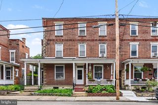 310 E NORTH ST, Carlisle, PA 17013