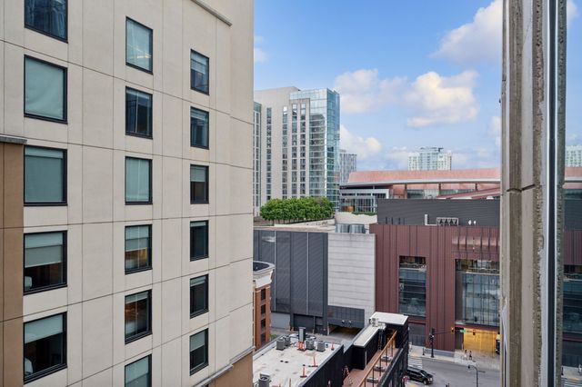 301 Demonbreun St Unit 1015, Nashville, TN 37201
