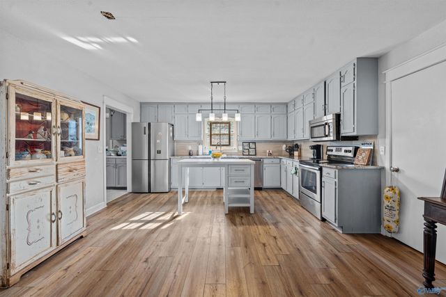 155 Mcmullen Road, Gurley, AL 35748