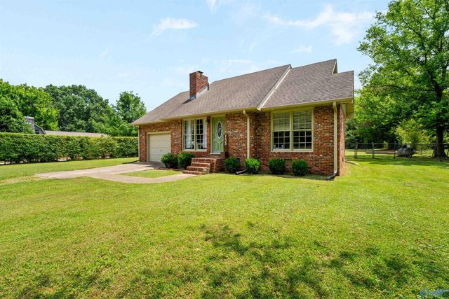 155 Mcmullen Road, Gurley, AL 35748
