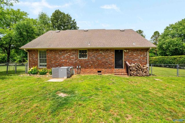 155 Mcmullen Road, Gurley, AL 35748