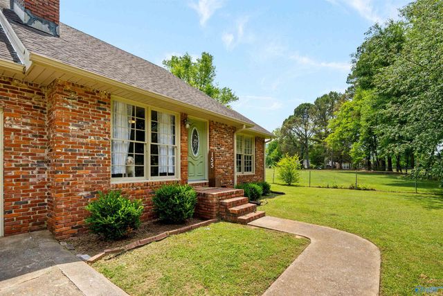155 Mcmullen Road, Gurley, AL 35748