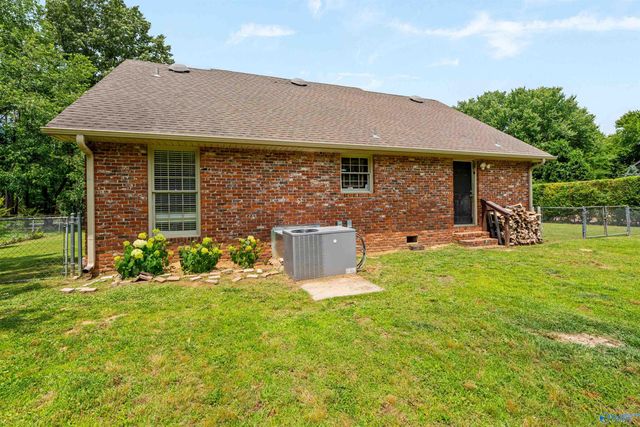 155 Mcmullen Road, Gurley, AL 35748