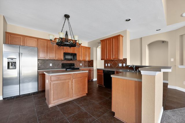 304 Bluefinch Drive, Little Elm, TX 75068