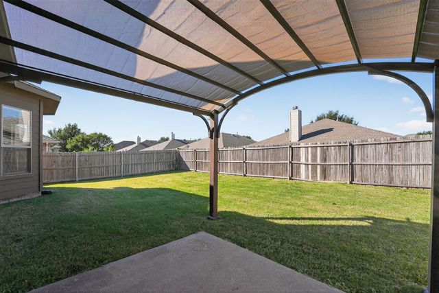 304 Bluefinch Drive, Little Elm, TX 75068