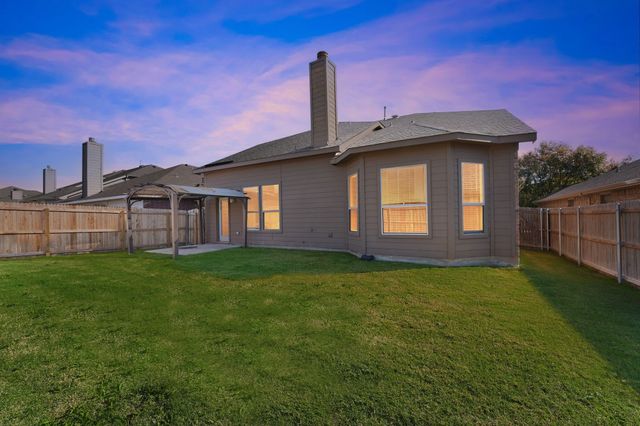 304 Bluefinch Drive, Little Elm, TX 75068