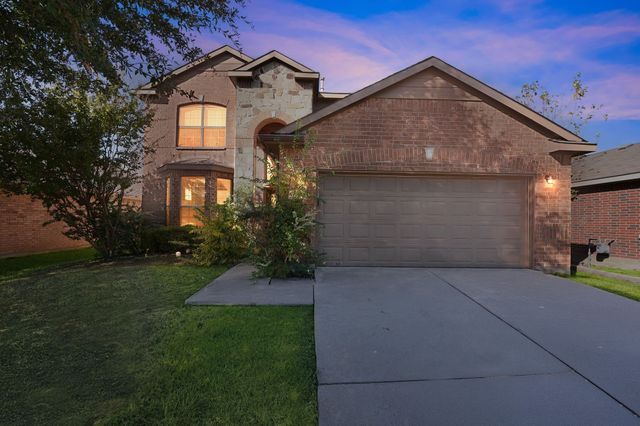 304 Bluefinch Drive, Little Elm, TX 75068