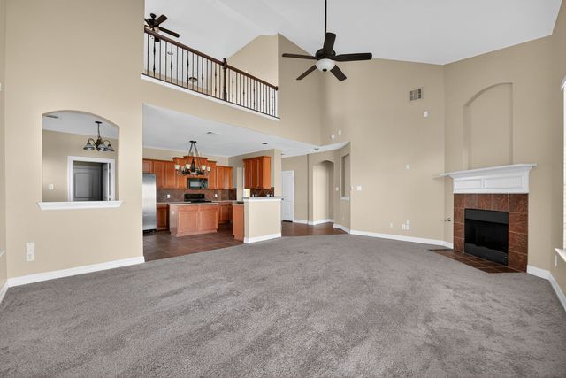 304 Bluefinch Drive, Little Elm, TX 75068