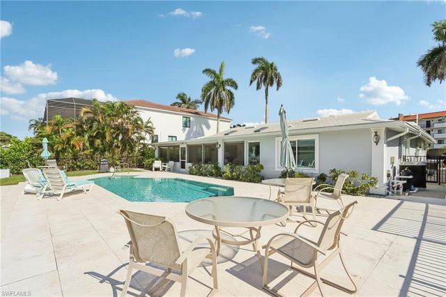 225 3rd ST, Bonita Springs, FL 34134