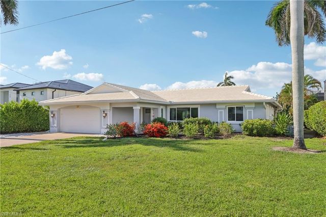 225 3rd ST, Bonita Springs, FL 34134