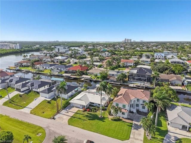 225 3rd ST, Bonita Springs, FL 34134