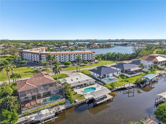 225 3rd ST, Bonita Springs, FL 34134