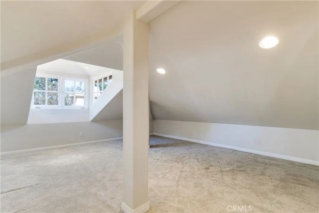 4525 Vista De Oro Avenue, Woodland Hills, CA 91364